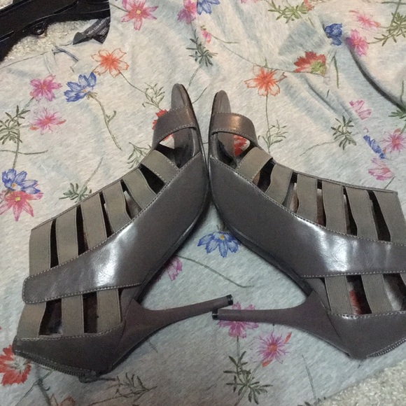 Heels/sandals - Picture 6 of 8